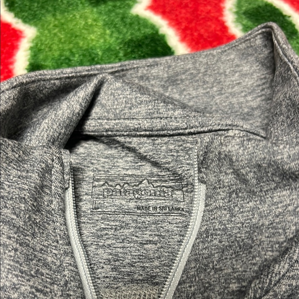 Patagonia Women's L Midweight Gray Full Zip - Picture 3 of 4